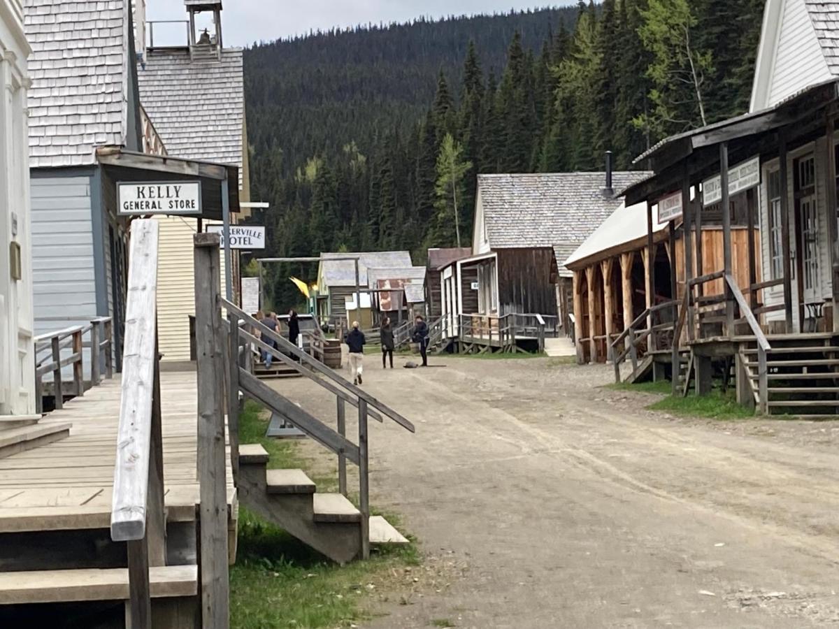 St. George Hotel Barkerville Exterior photo